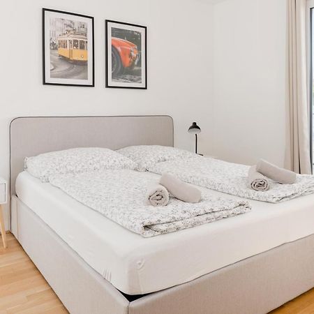 Whats-App Self-Check-In - 1Br Apartment, Near Airport,15 Min To Center Vienna Exterior photo